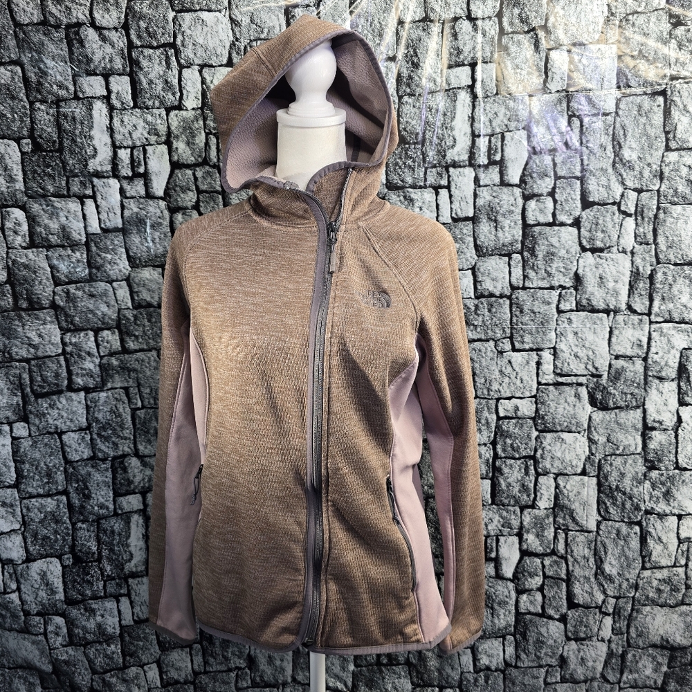 Women’s north face jacket size medium. Rustic plum color